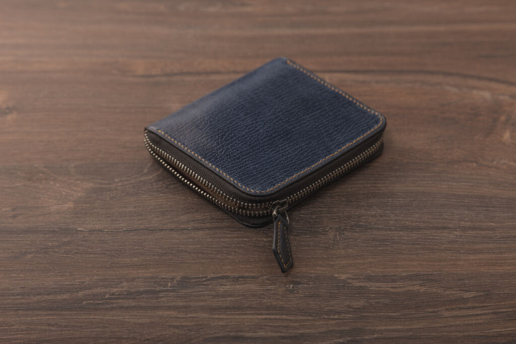 Cercle Zippered Wallet - Made to Order